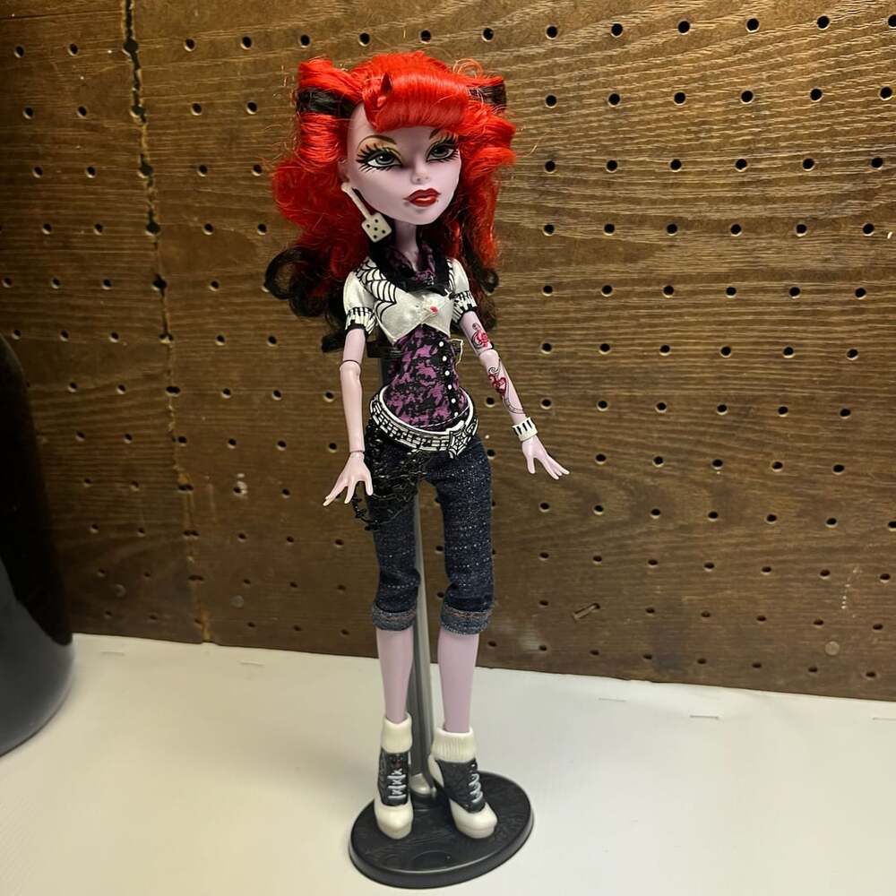 Monster High Operetta First Wave Doll